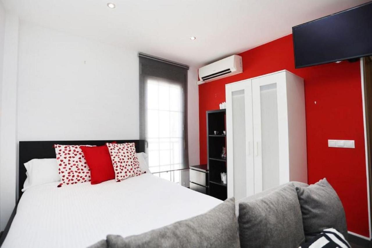 Holidays2Malaga Apartamentos San Rafael Recien Renovados Exterior photo